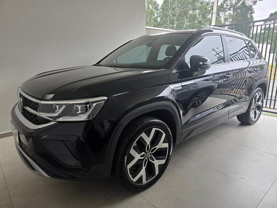 VOLKSWAGEN TAOS 1.4 250 TSI TOTAL FLEX HIGHLINE AUTOMÁTICO